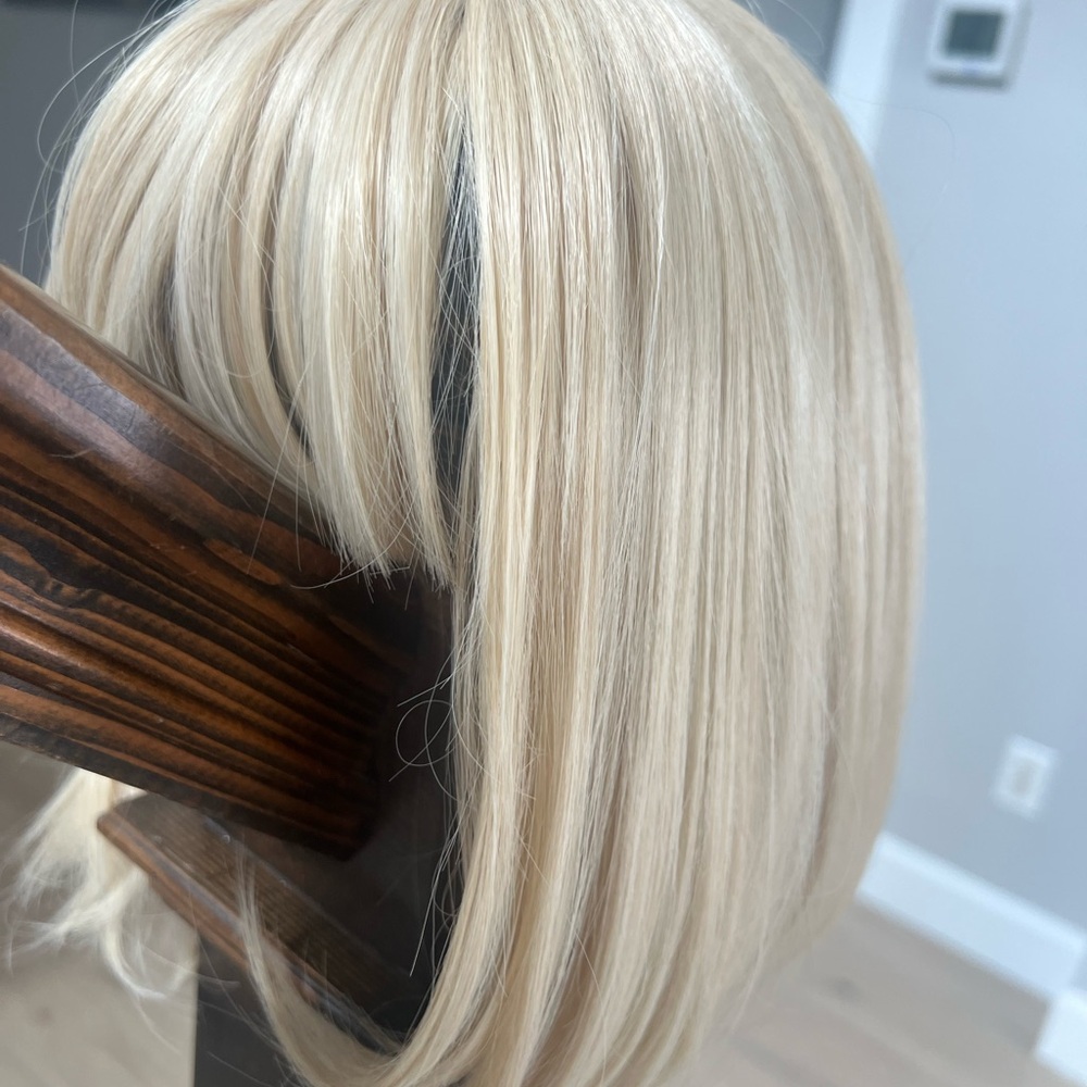 Blonde bob Wig with Bangs - Women Hair natural wig - Picture 5 of 10